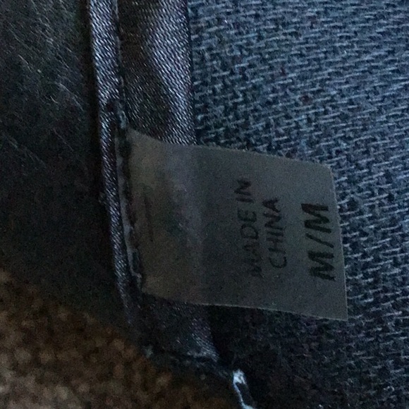 Black midi polyurethane skirt! Wash and dry! - Picture 4 of 4